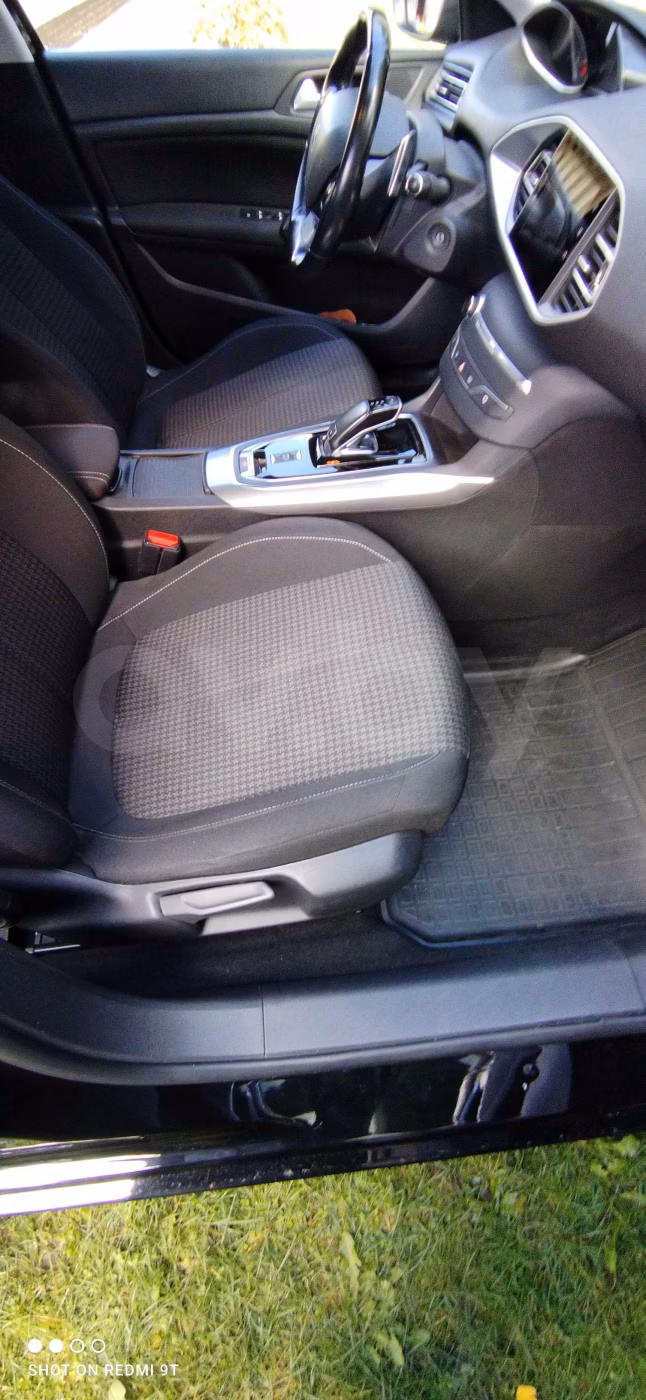 Peugeot 308 фото 18