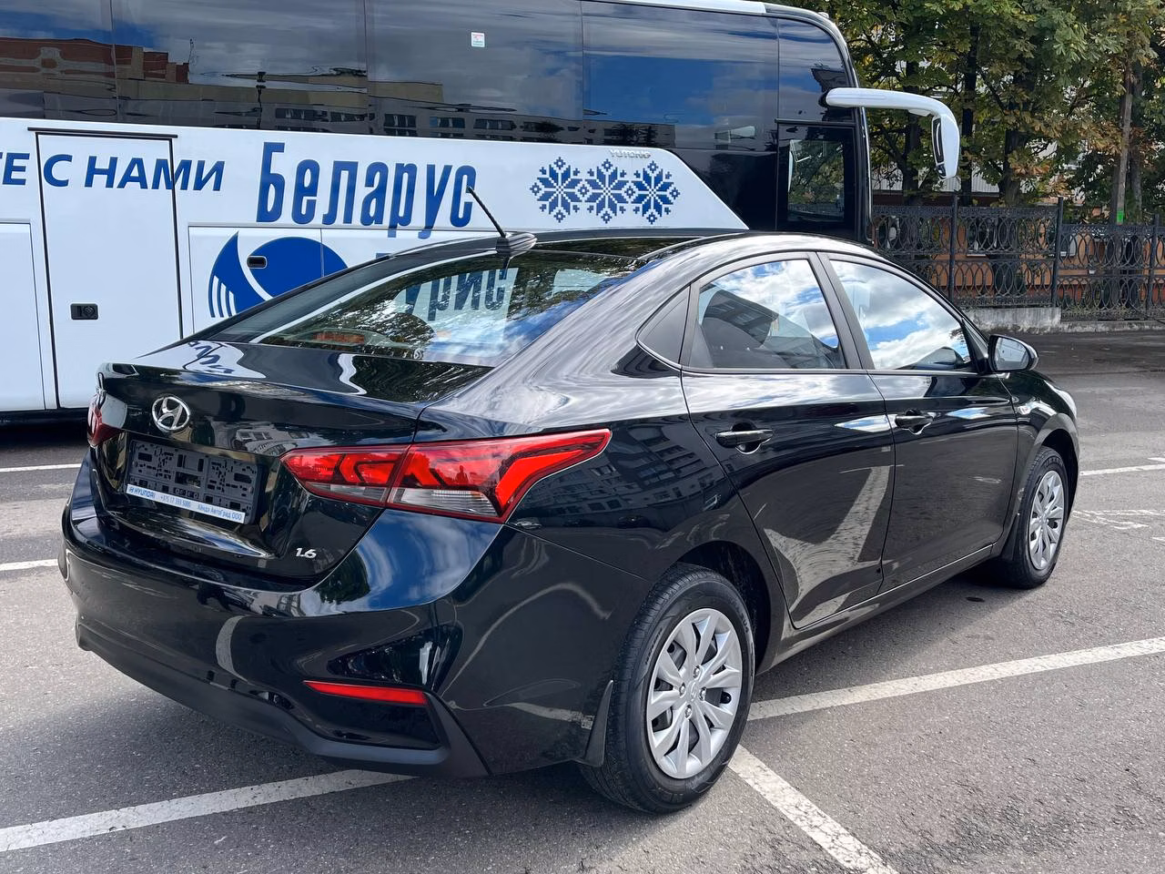 Hyundai Accent фото 11