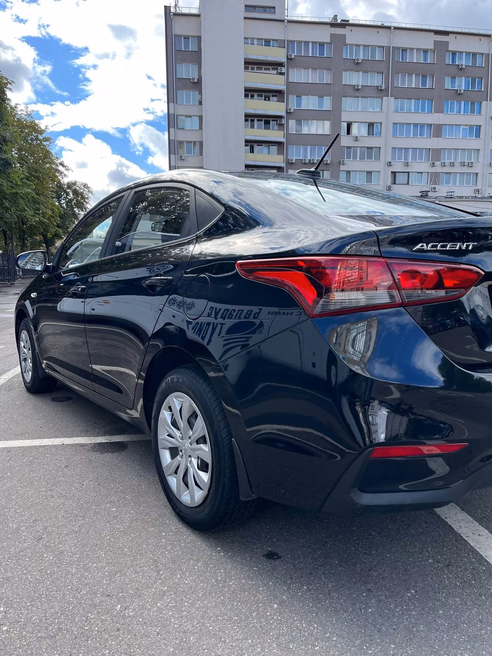 Hyundai Accent фото 9