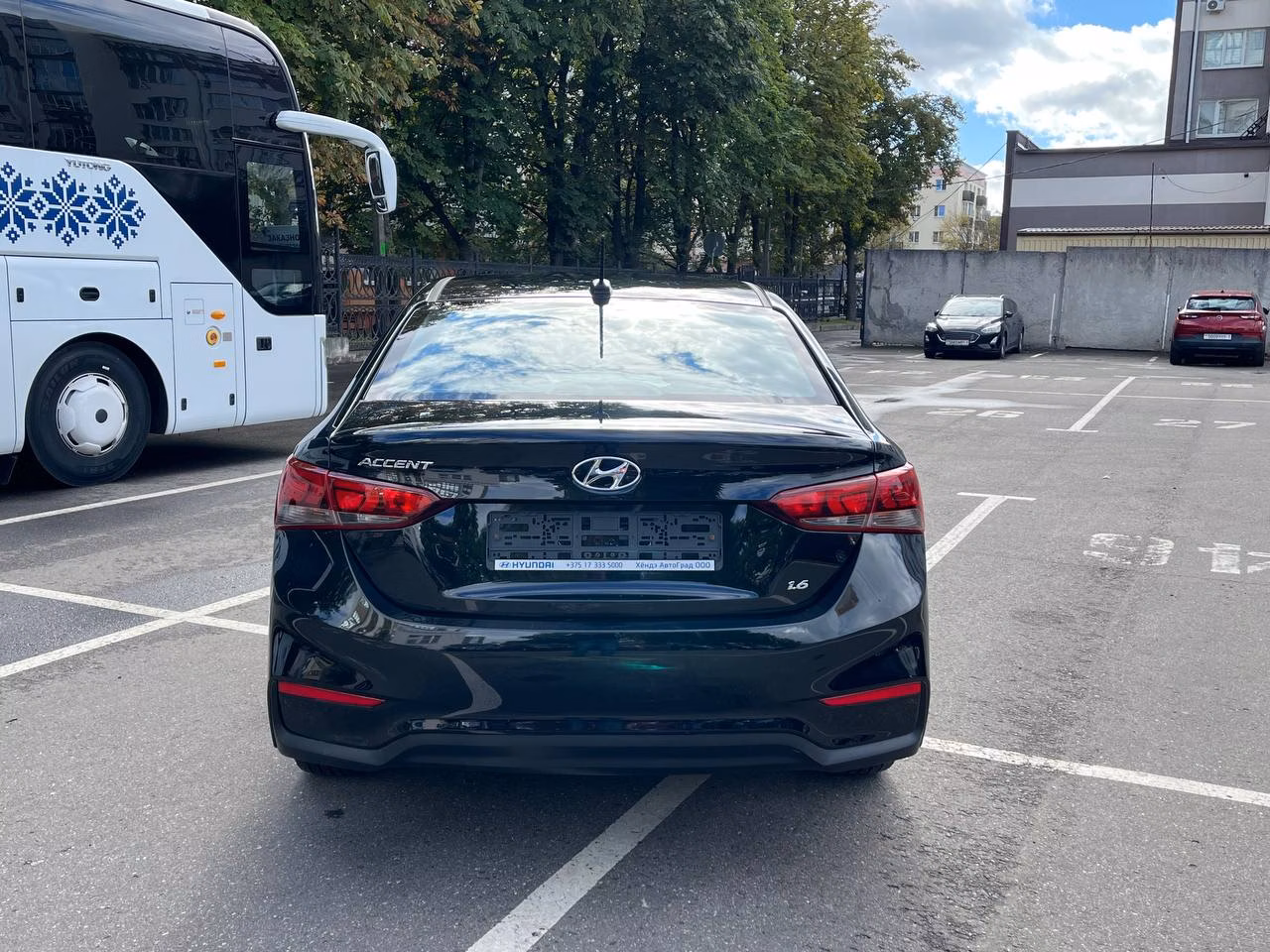 Hyundai Accent фото 10
