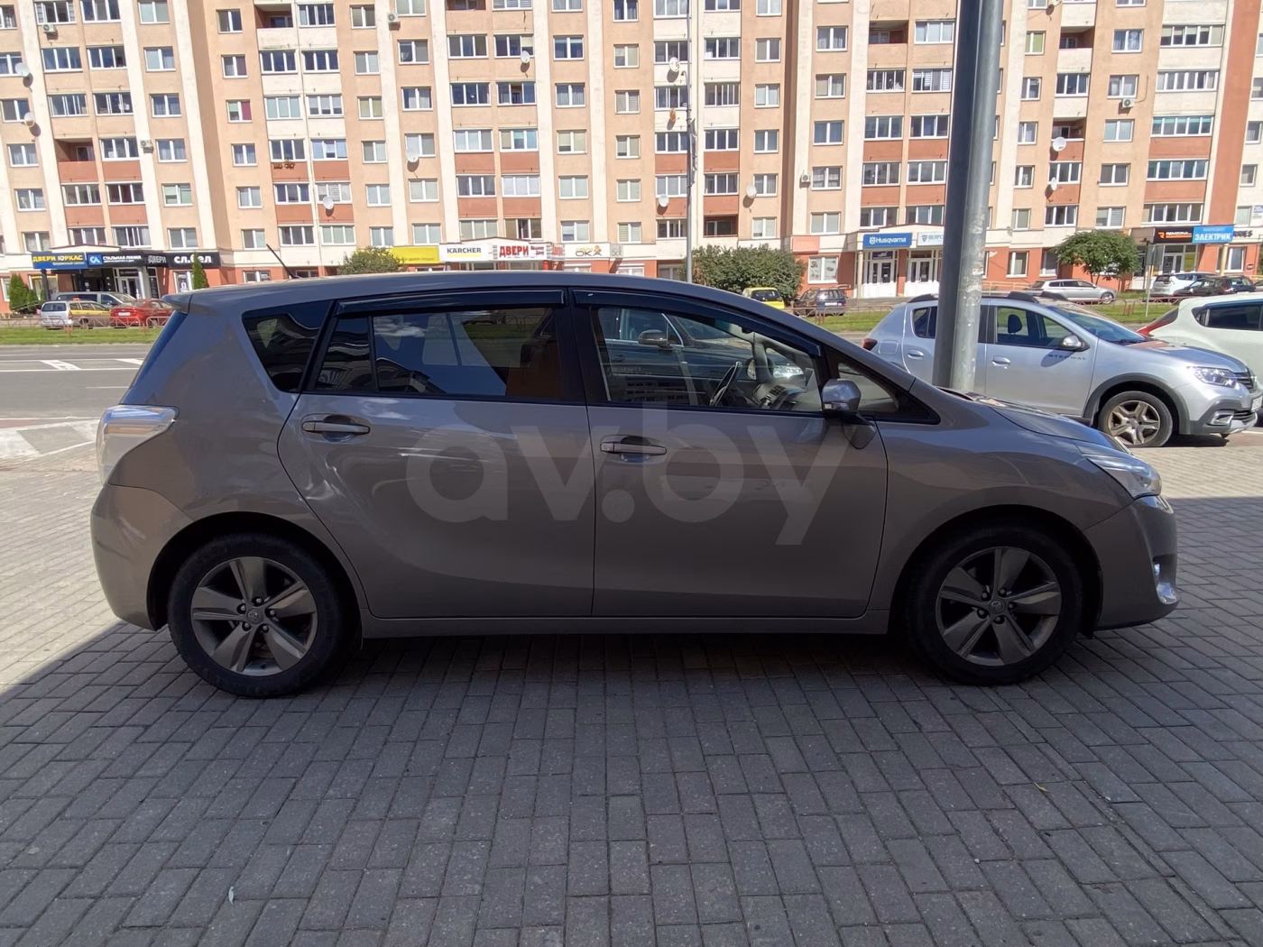 Toyota Verso фото 7