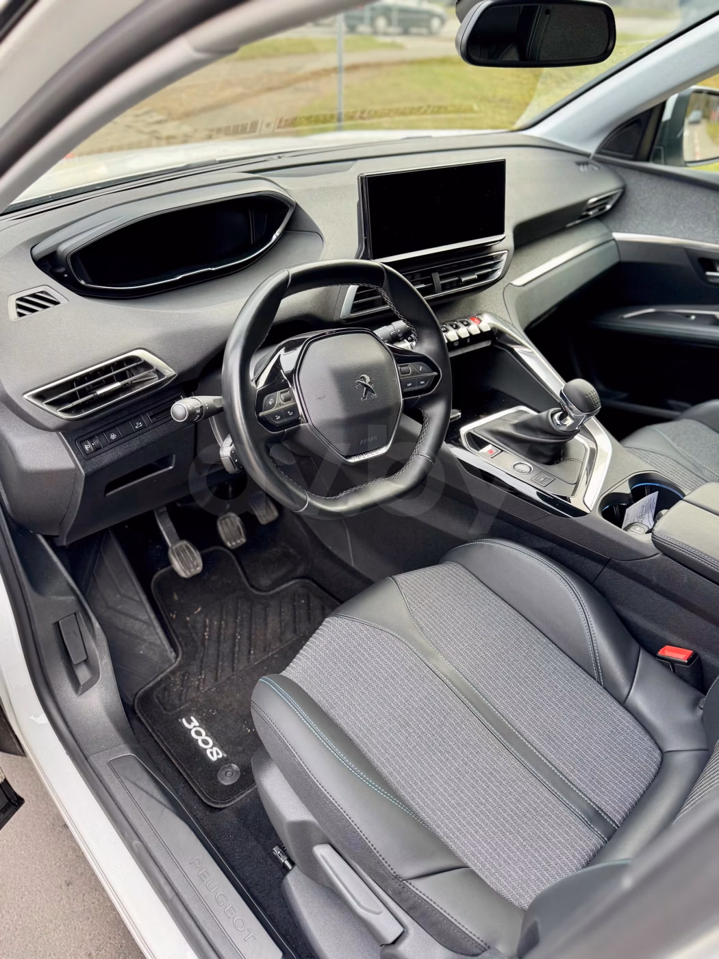 Peugeot 3008 фото 8