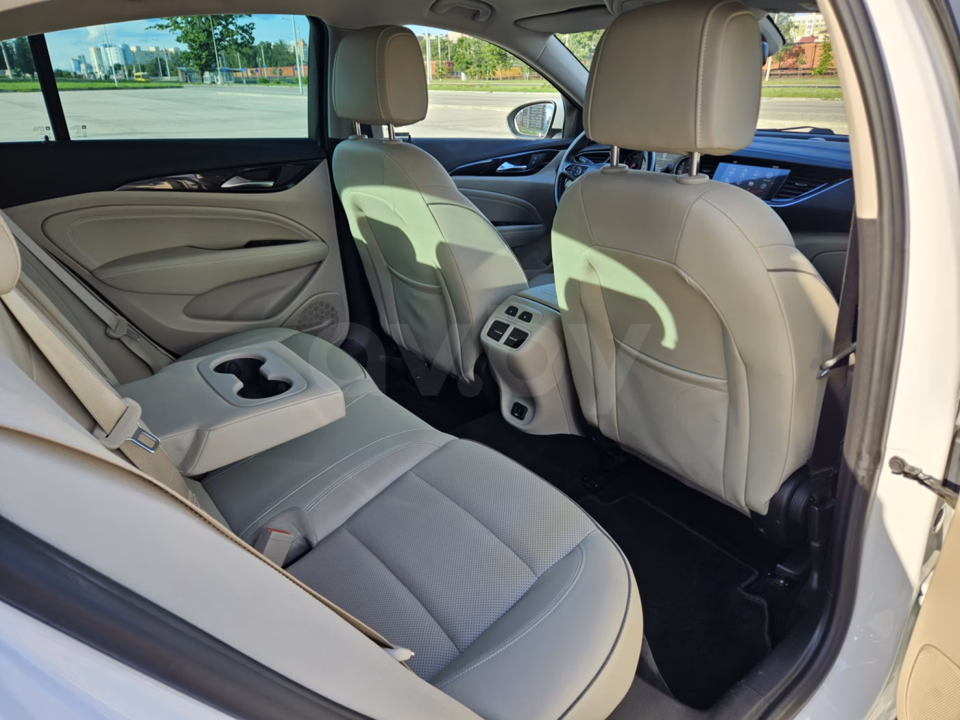 Opel Insignia фото 14