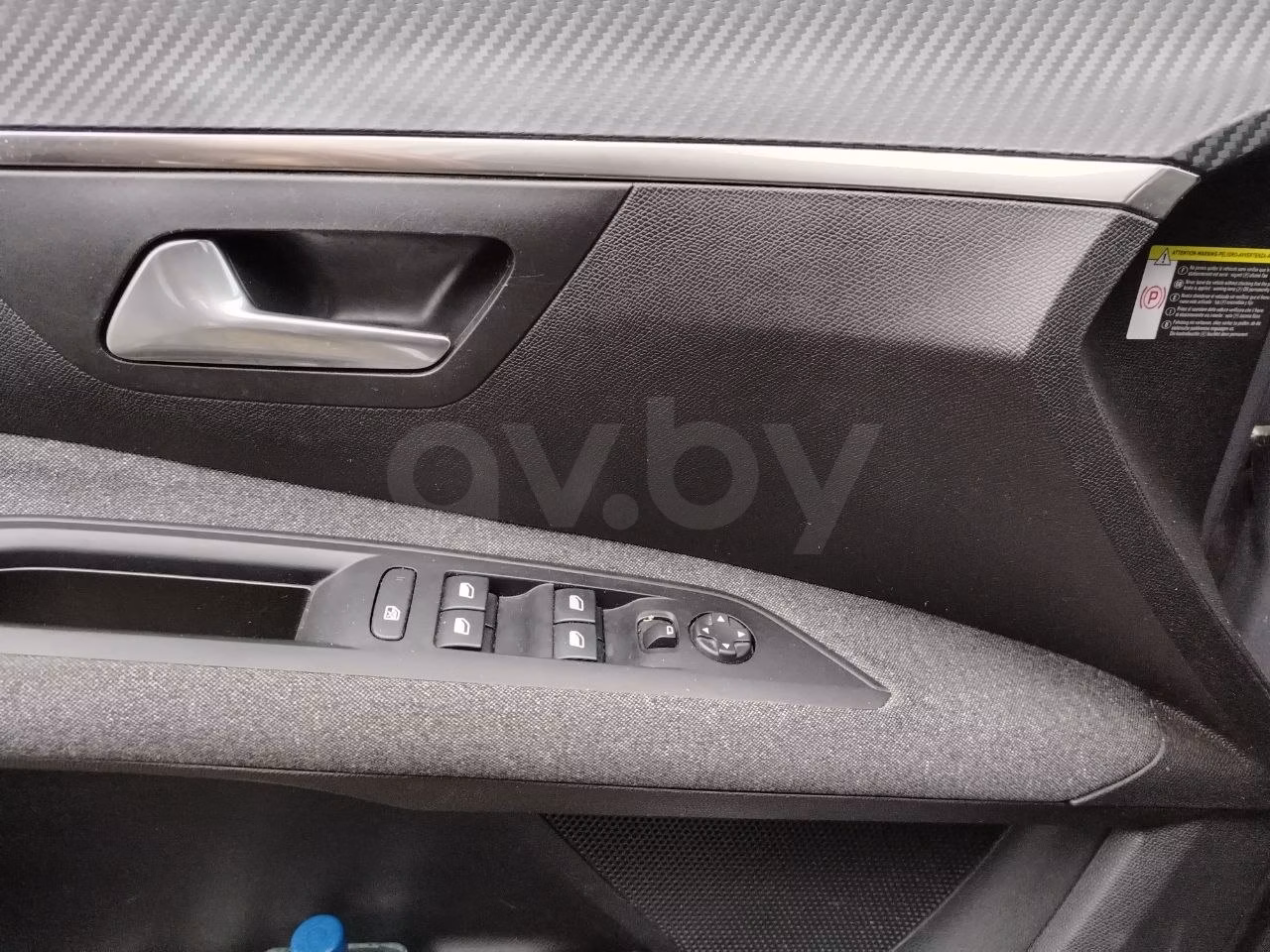 Peugeot 5008 фото 23