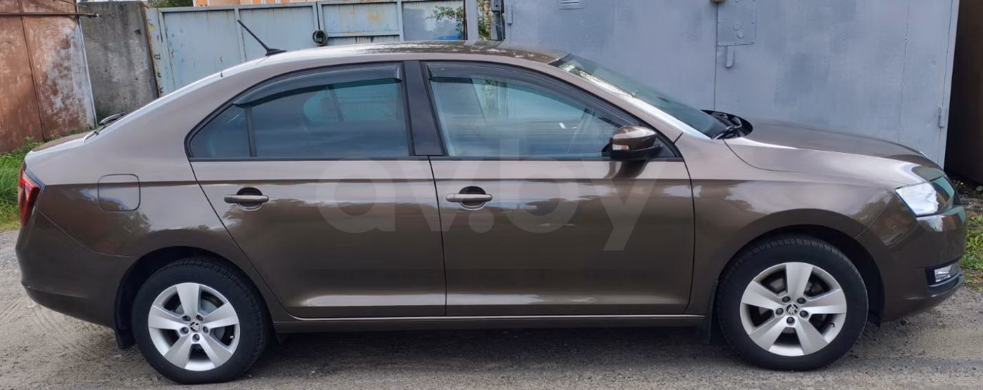 Skoda Rapid фото 3