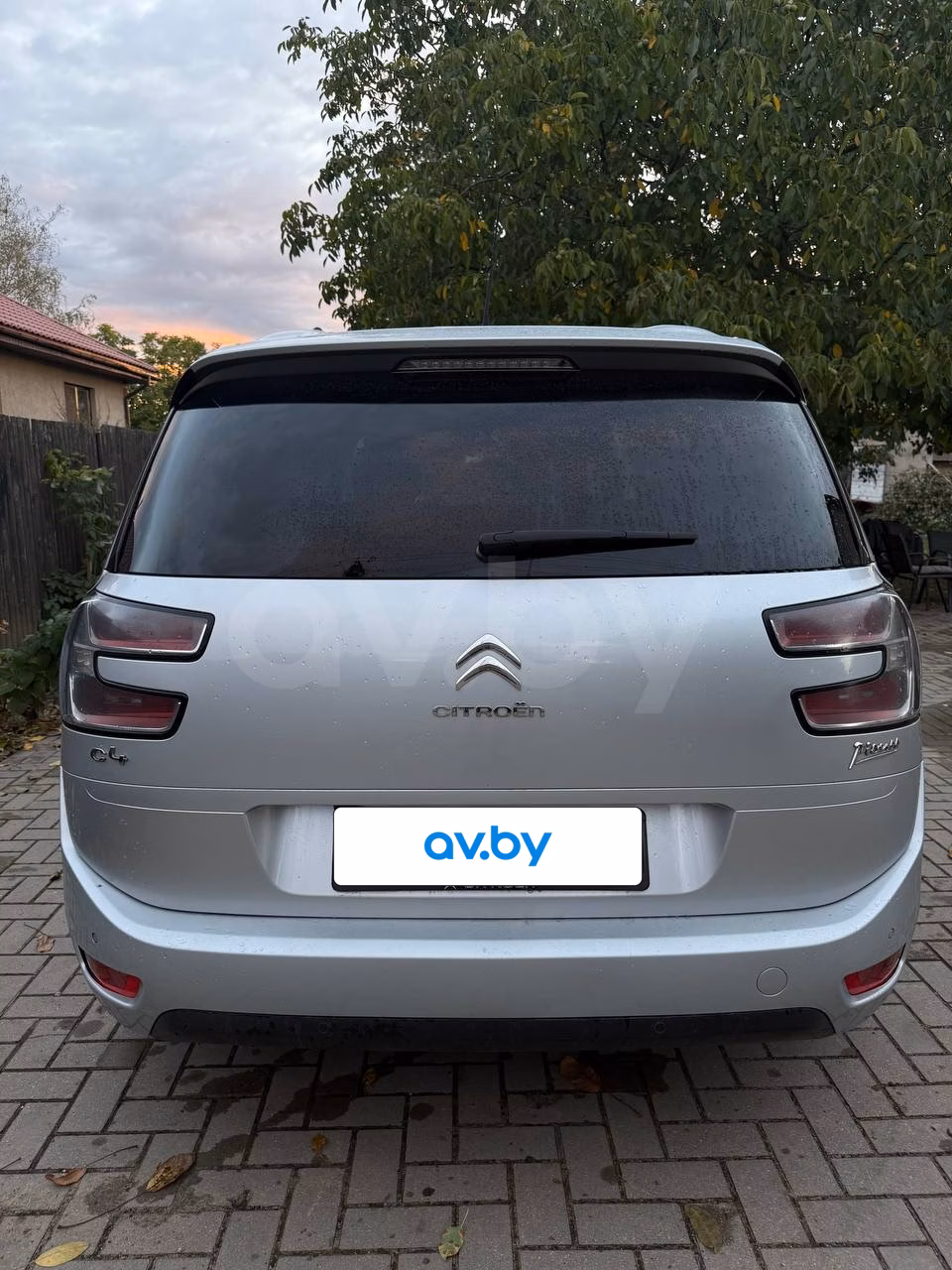 Citroen C4 Picasso фото 2