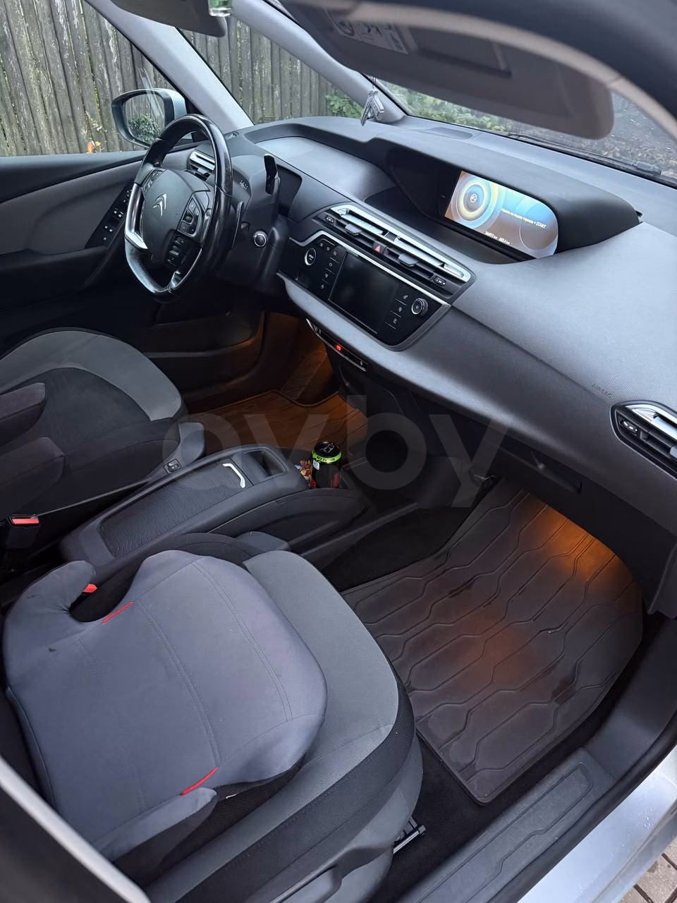 Citroen C4 Picasso фото 12