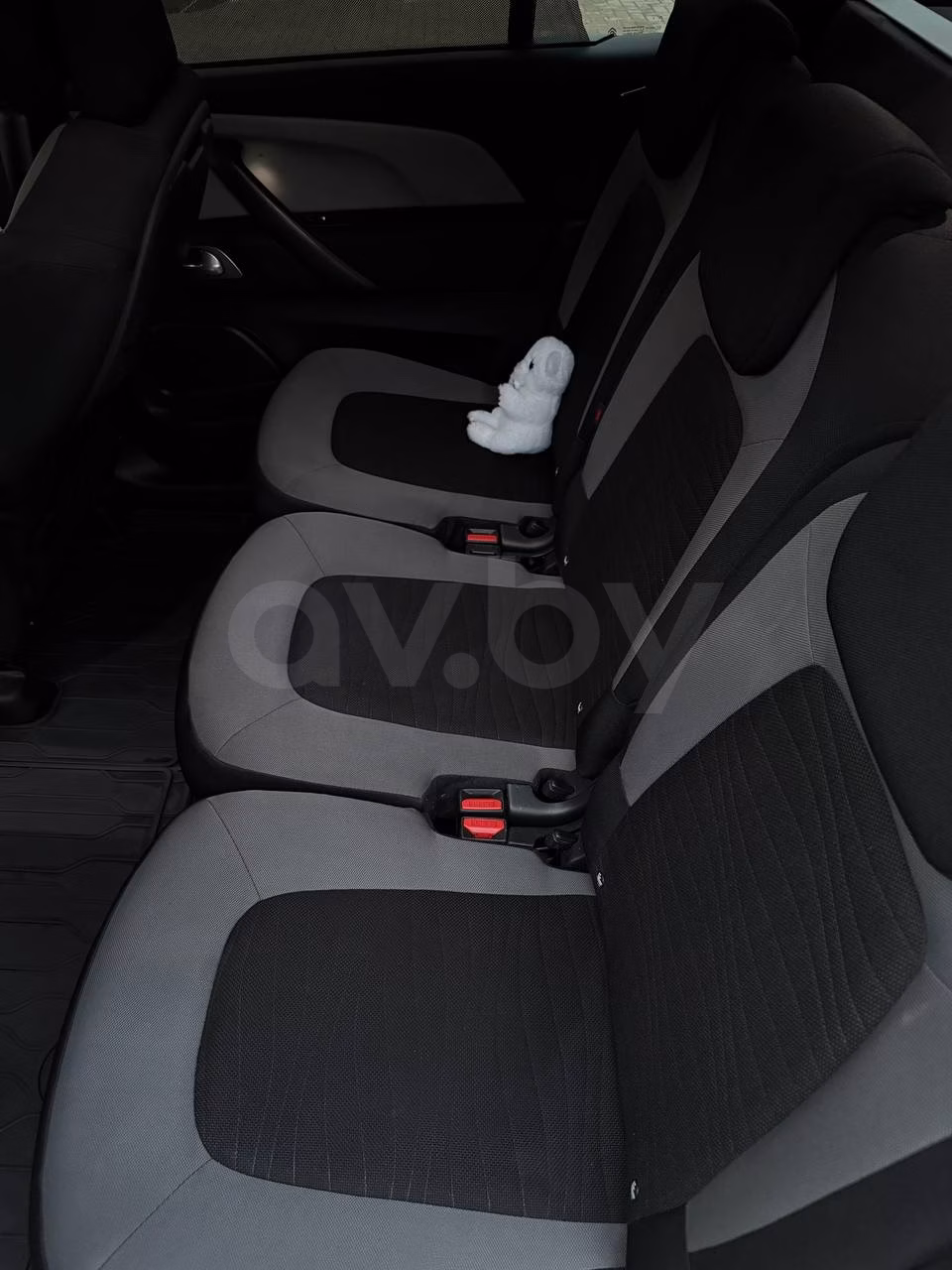 Citroen C4 Picasso фото 13