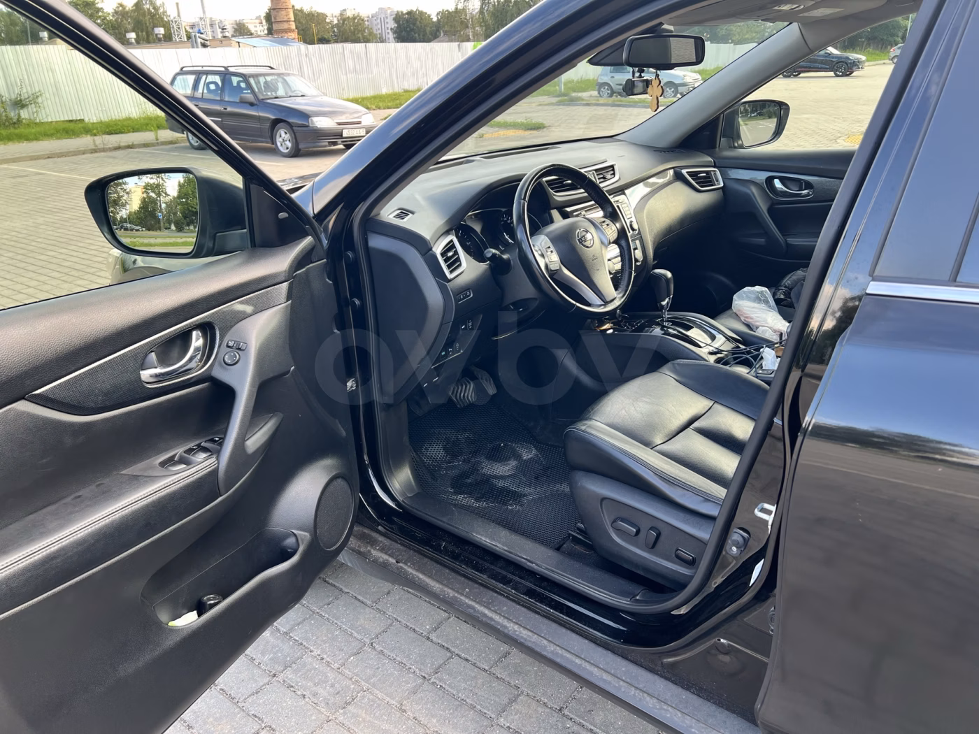Nissan X-Trail фото 8