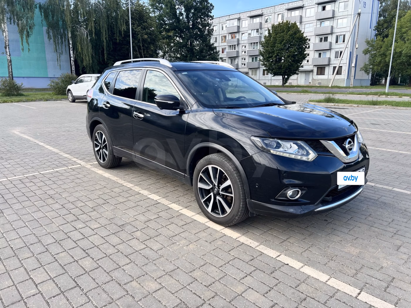 Nissan X-Trail фото 2
