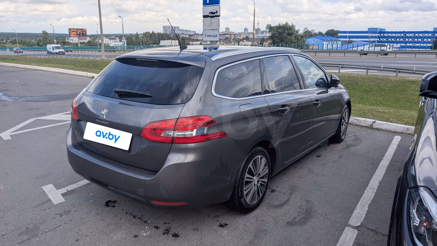 Peugeot 308 фото 5