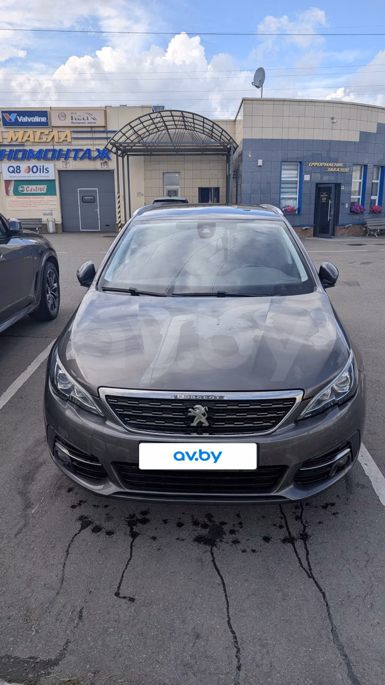Peugeot 308 фото 3