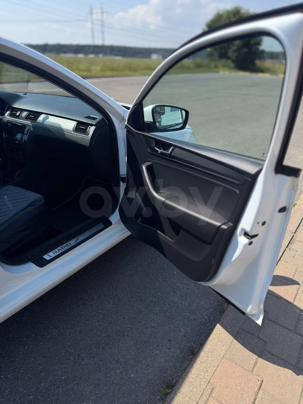 Skoda Rapid фото 12
