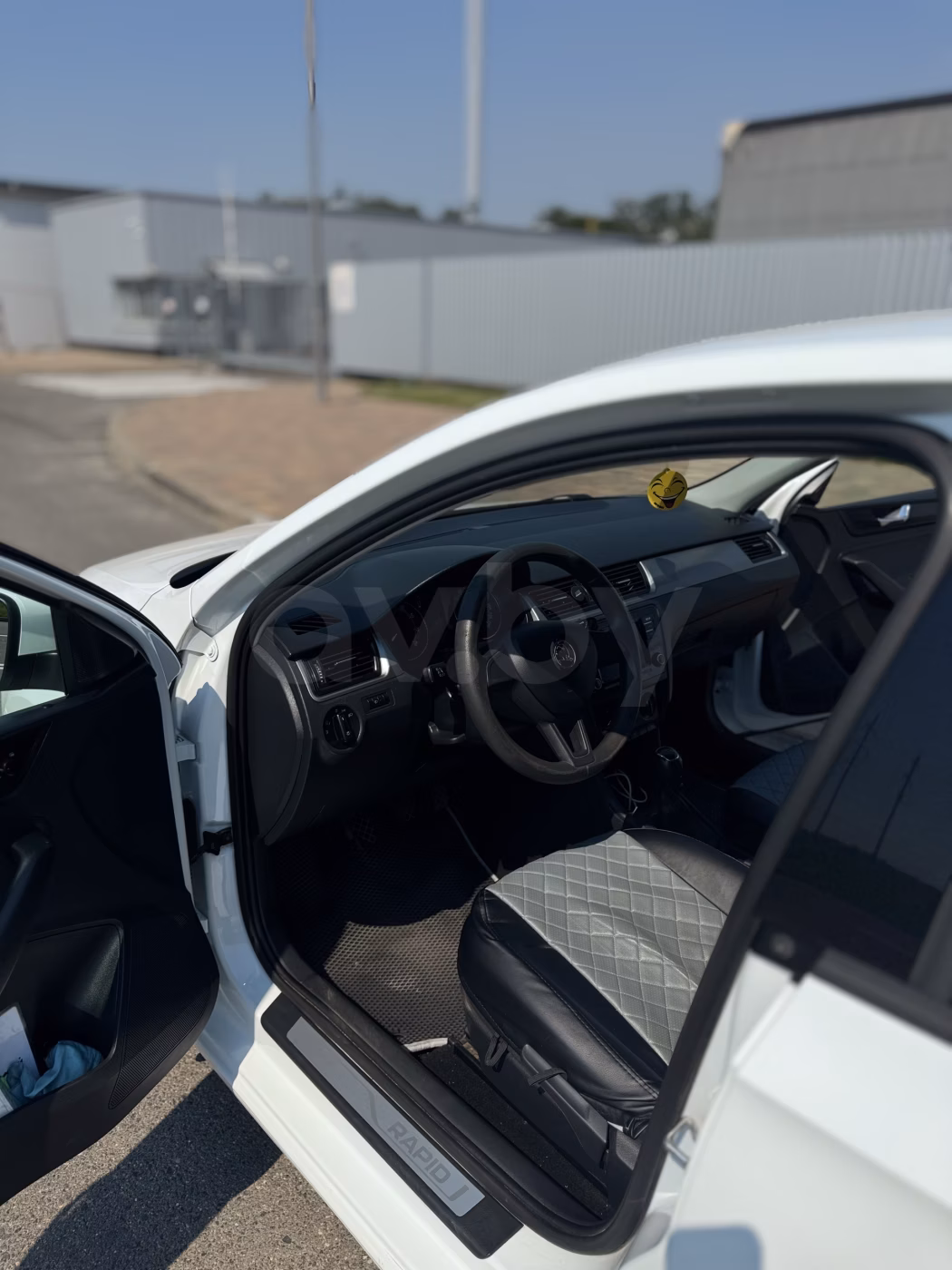 Skoda Rapid фото 15