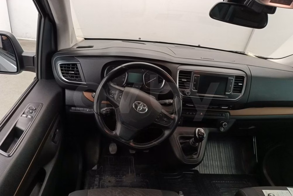 Toyota ProAce Verso фото 28