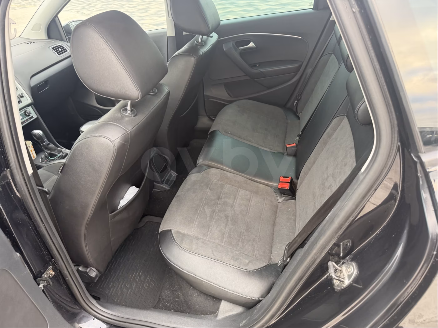 Volkswagen Polo фото 4