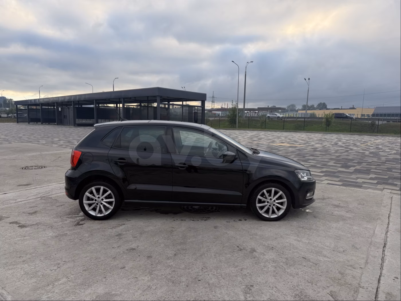 Volkswagen Polo фото 9