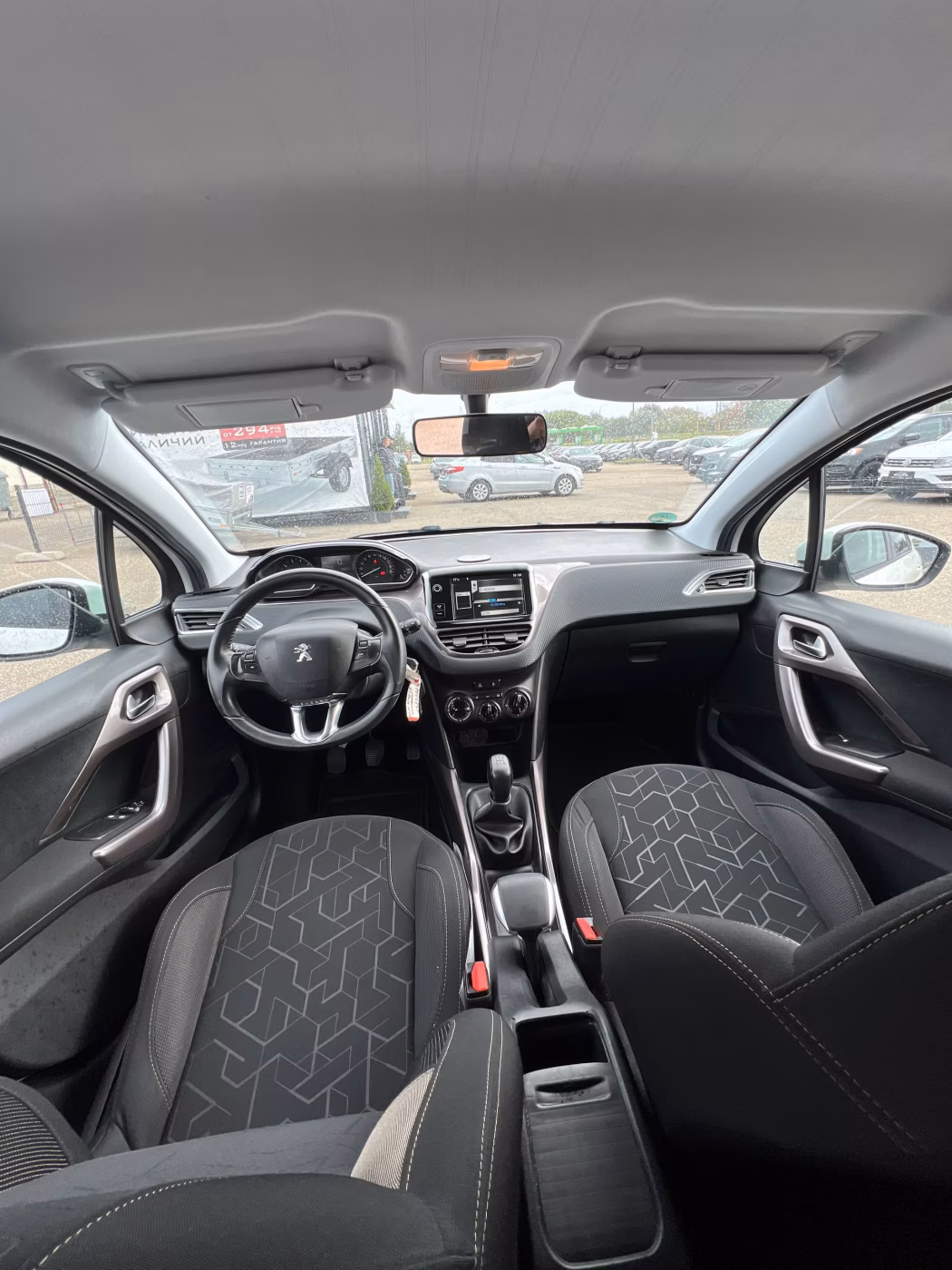 Peugeot 2008 фото 13