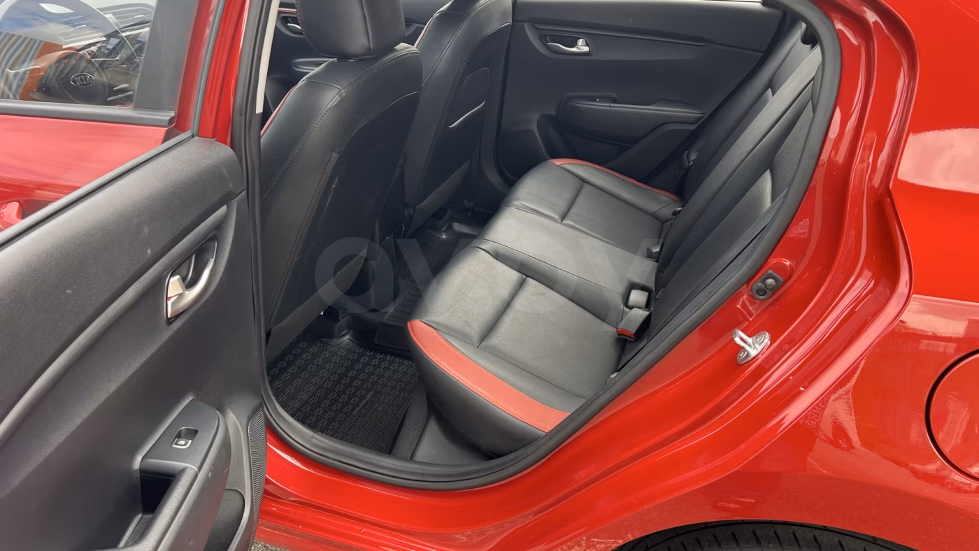 Kia Rio фото 14