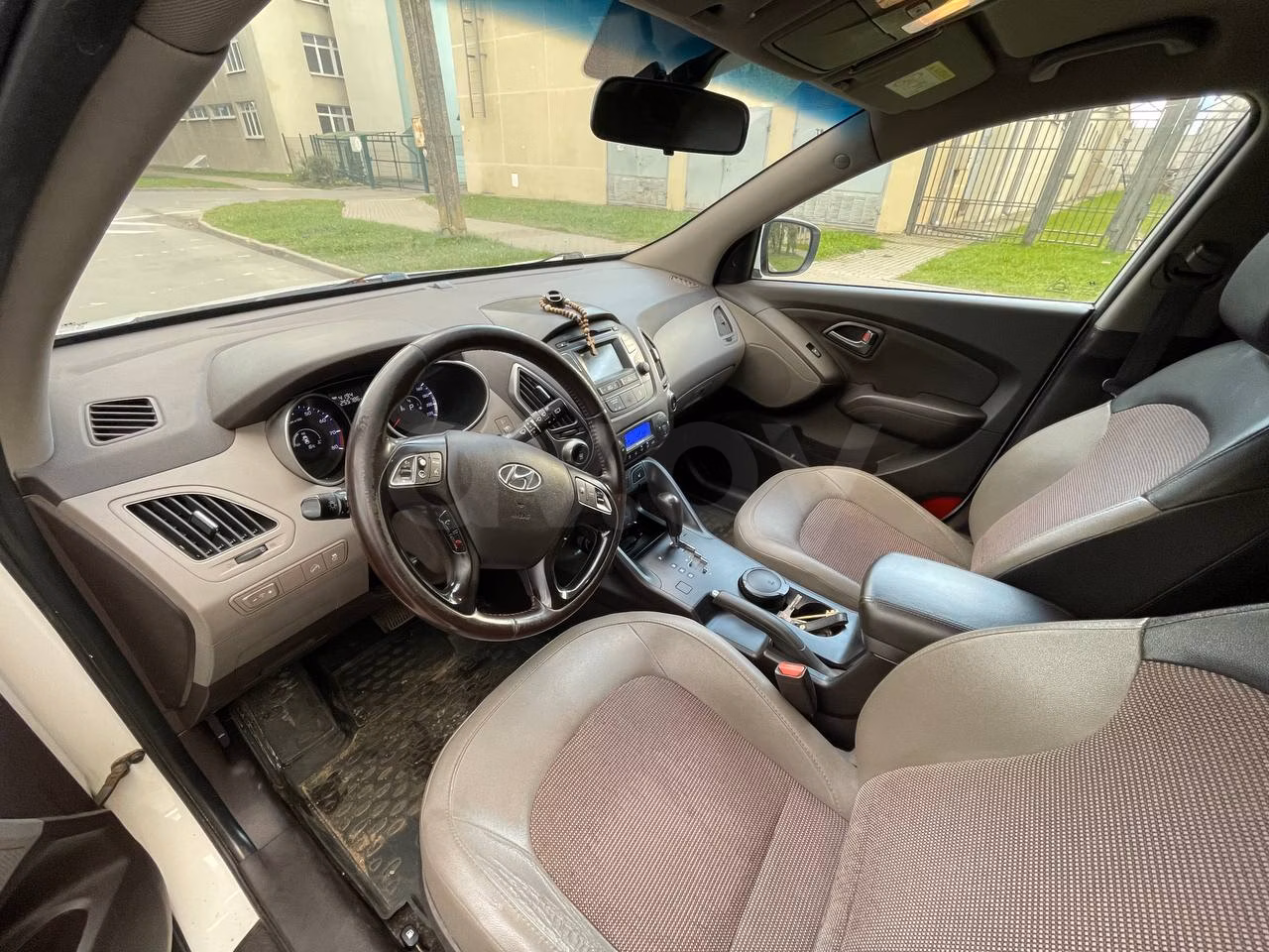 Hyundai ix35 фото 2