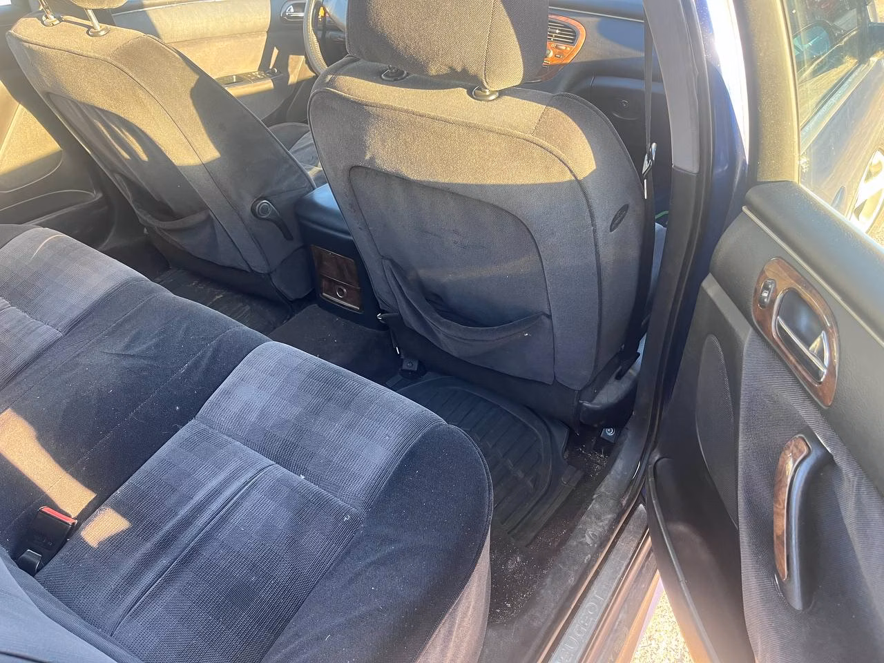 Peugeot 607 фото 13