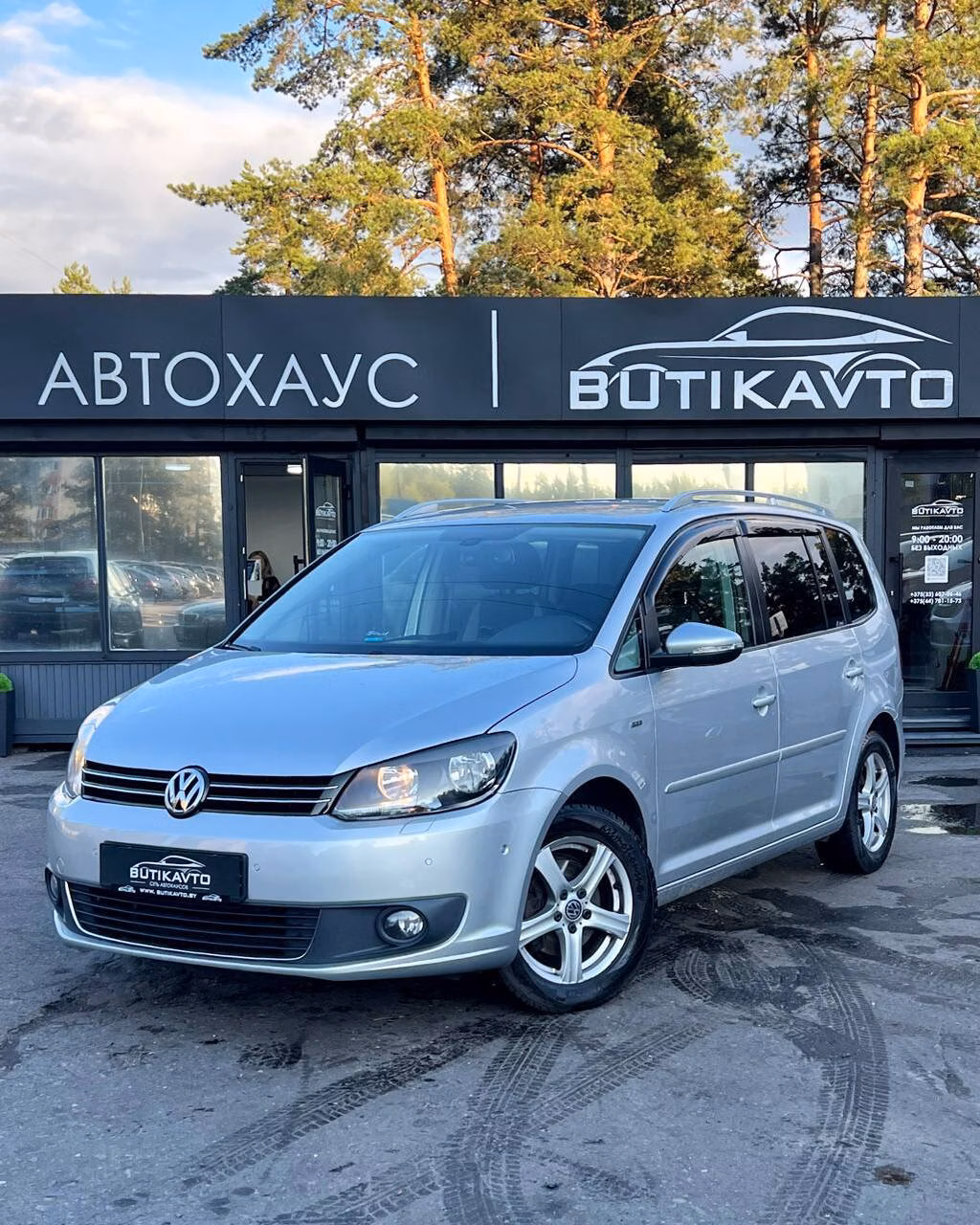 Volkswagen Touran фото 3