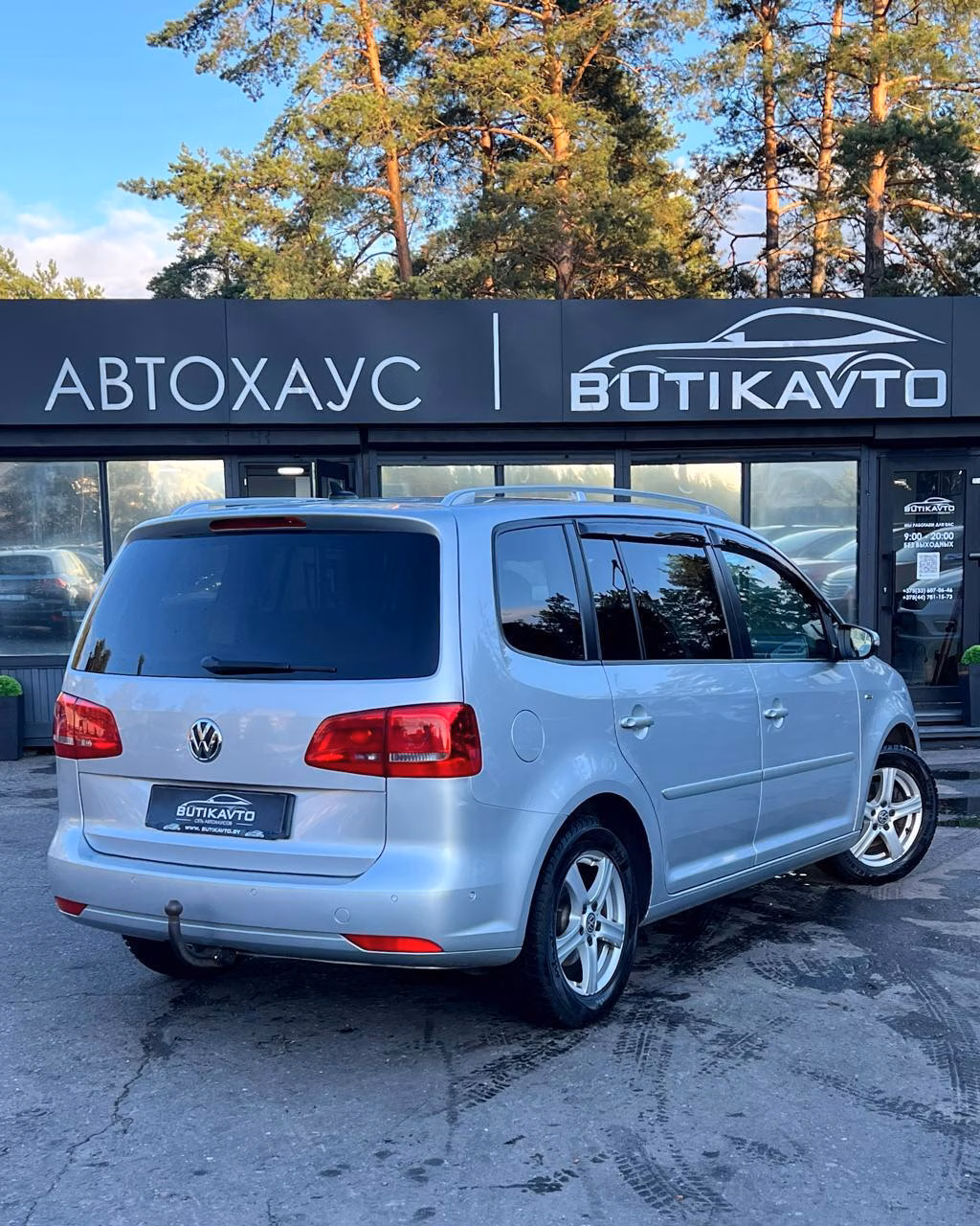 Volkswagen Touran фото 6