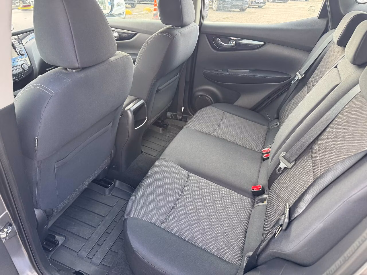 Nissan Qashqai фото 11