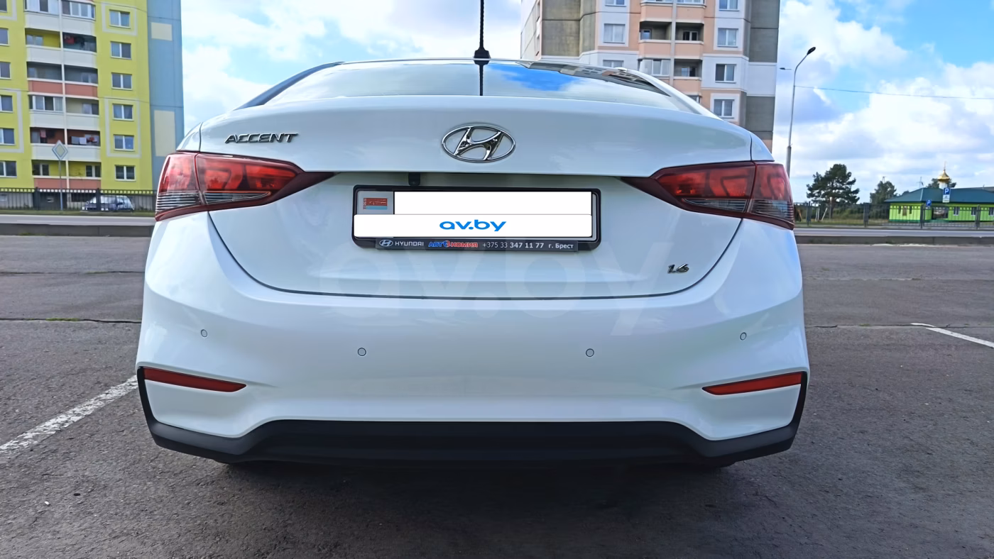 Hyundai Accent фото 4
