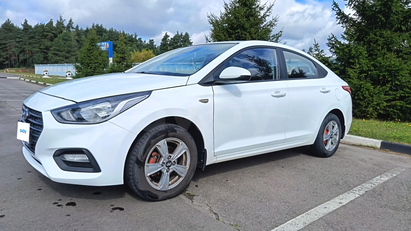 Hyundai Accent фото 2