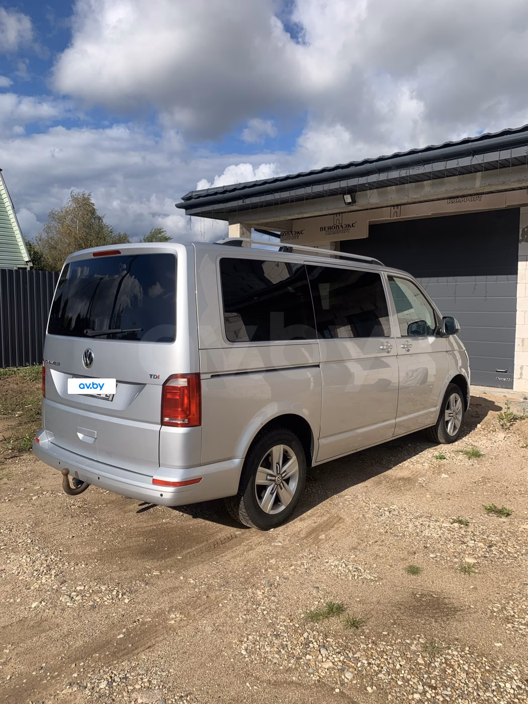 Volkswagen Caravelle фото 4