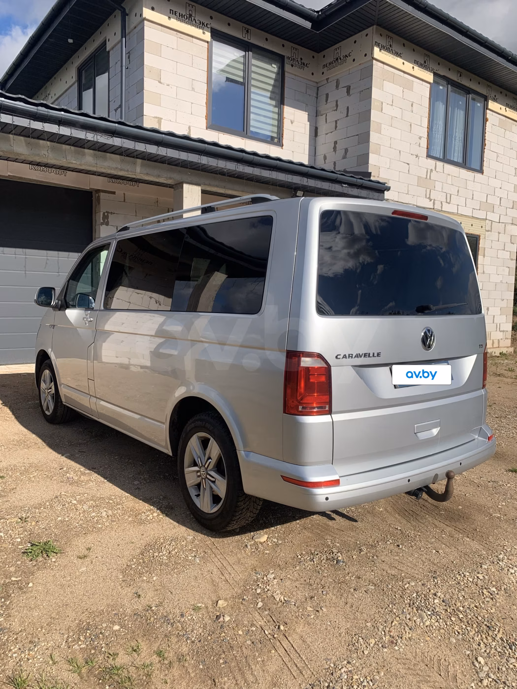 Volkswagen Caravelle фото 5