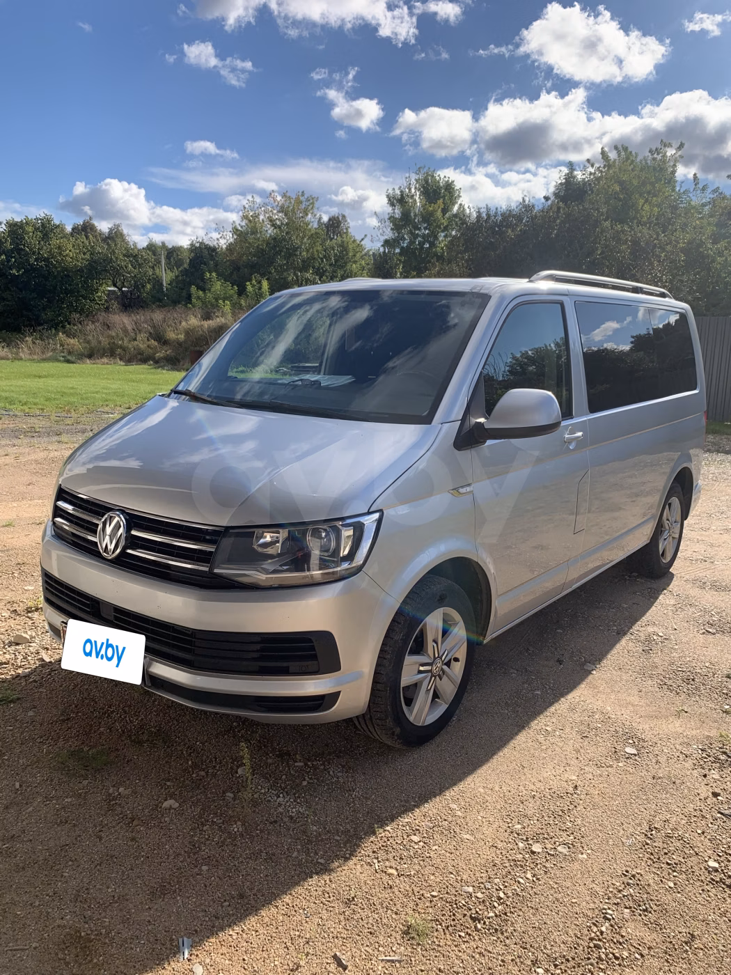 Volkswagen Caravelle фото 6