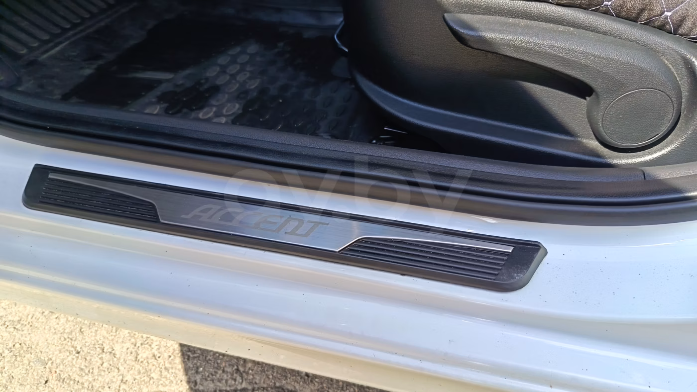 Hyundai Accent фото 9