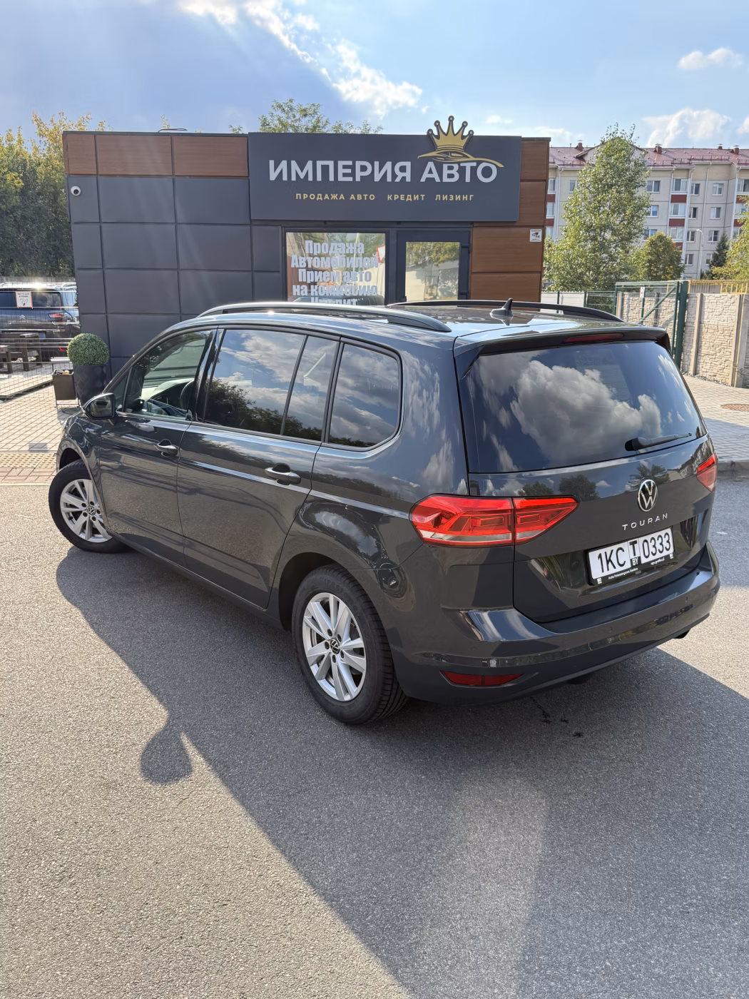 Volkswagen Touran фото 6