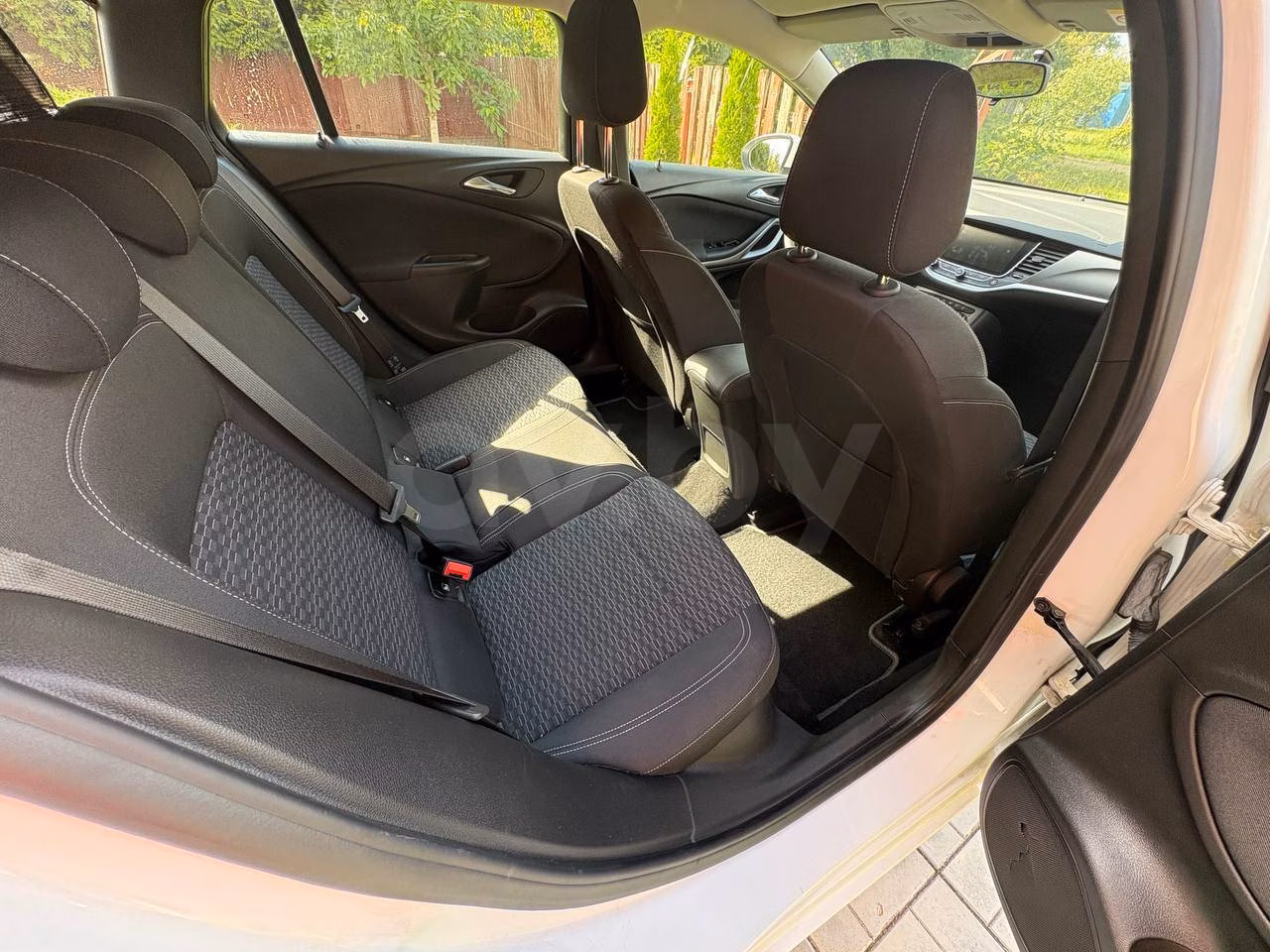 Opel Astra фото 17