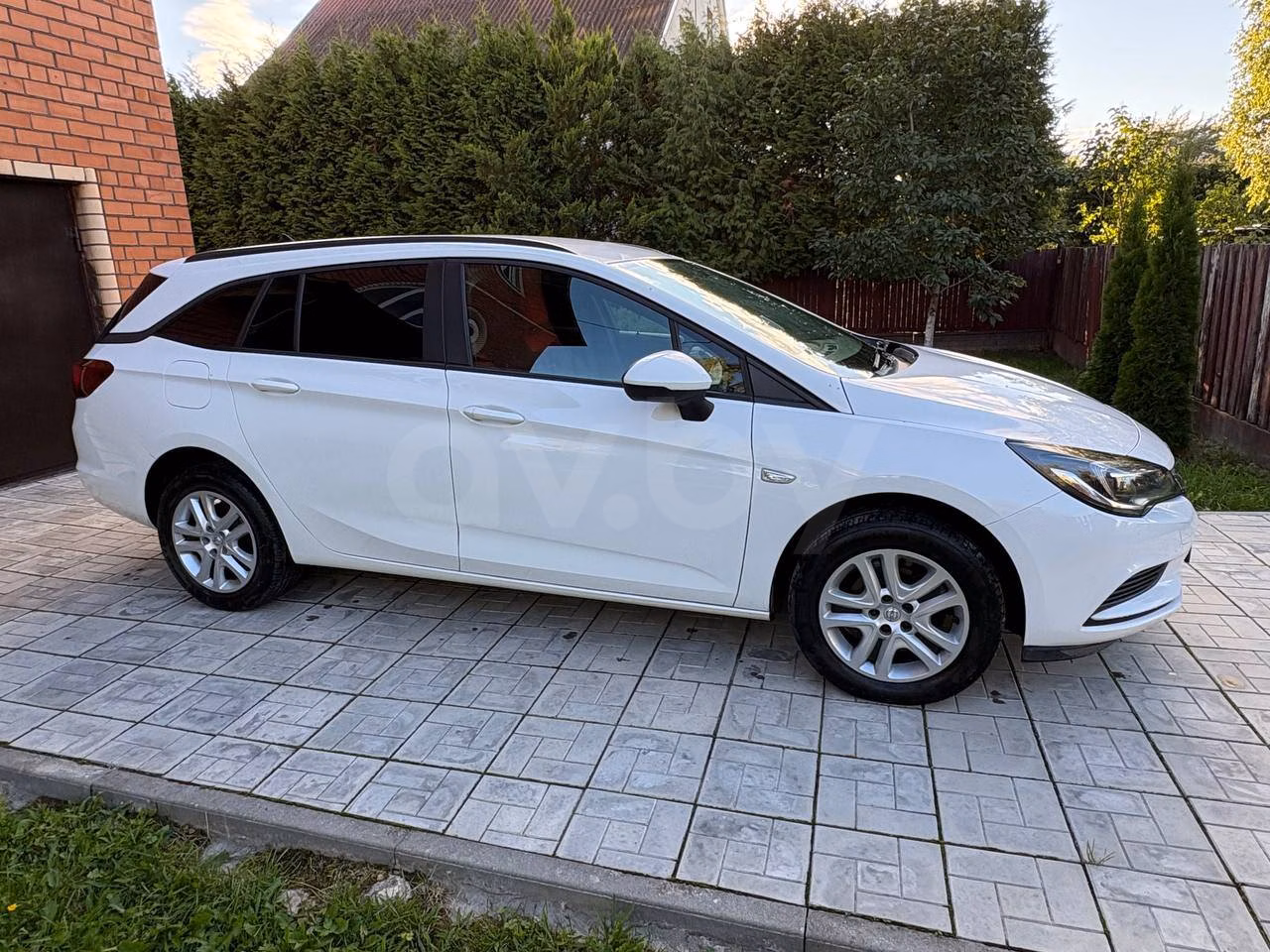 Opel Astra фото 9