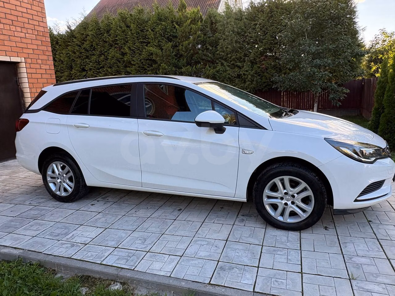 Opel Astra фото 8