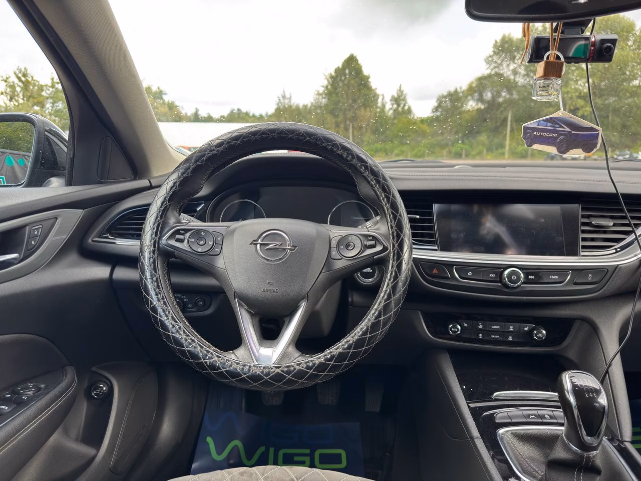 Opel Insignia фото 19