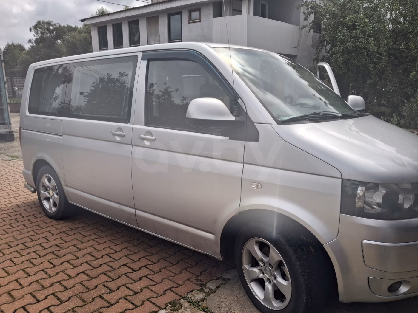 Volkswagen Multivan фото 2