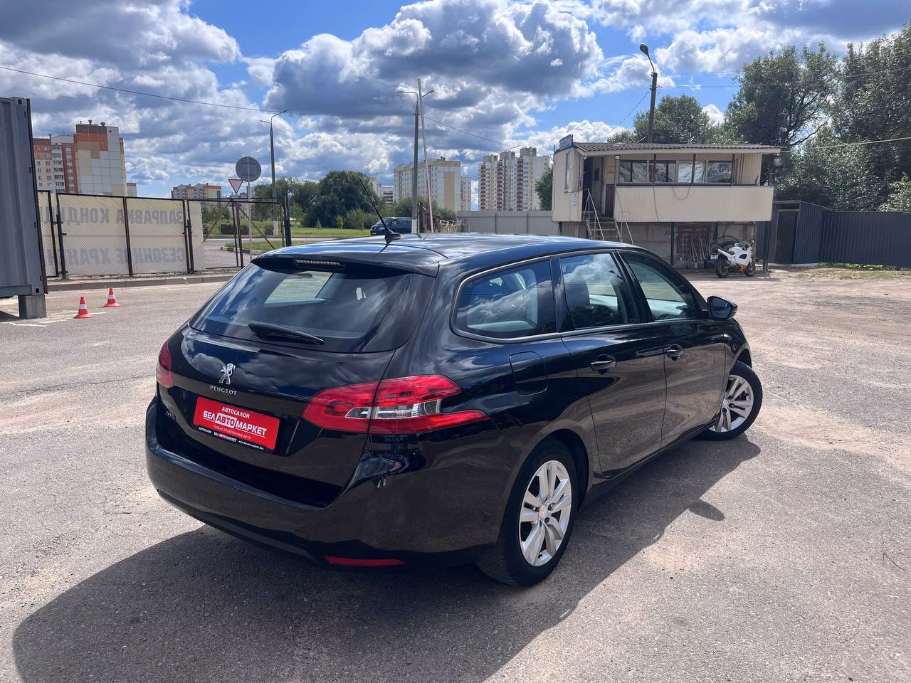 Peugeot 308 фото 5