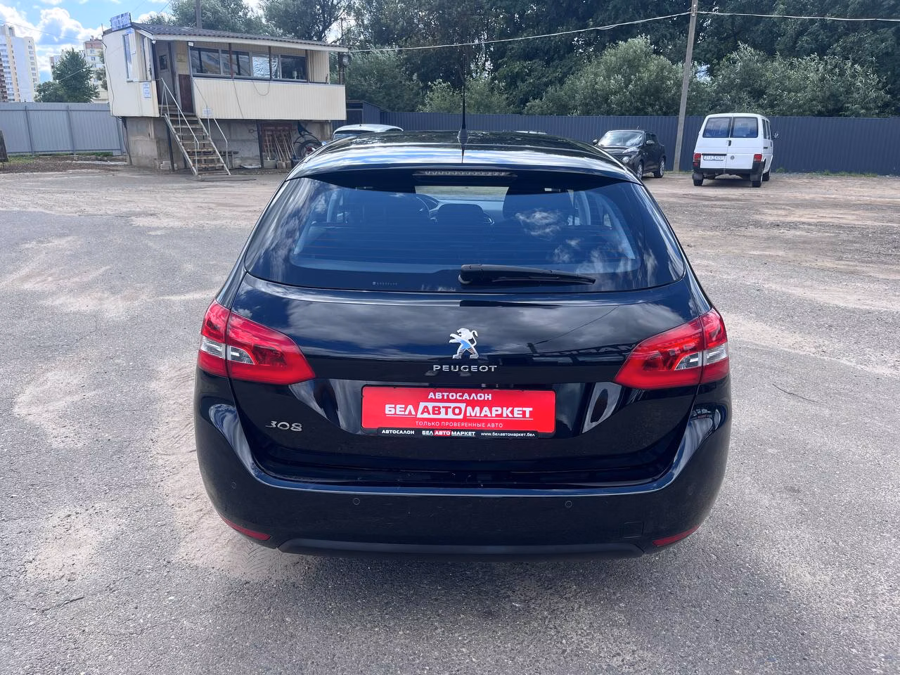 Peugeot 308 фото 6