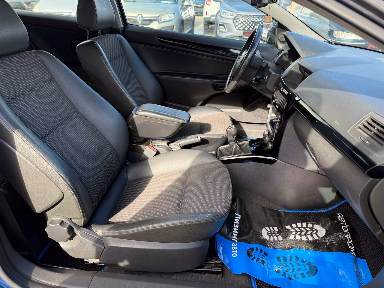 Opel Astra фото 11