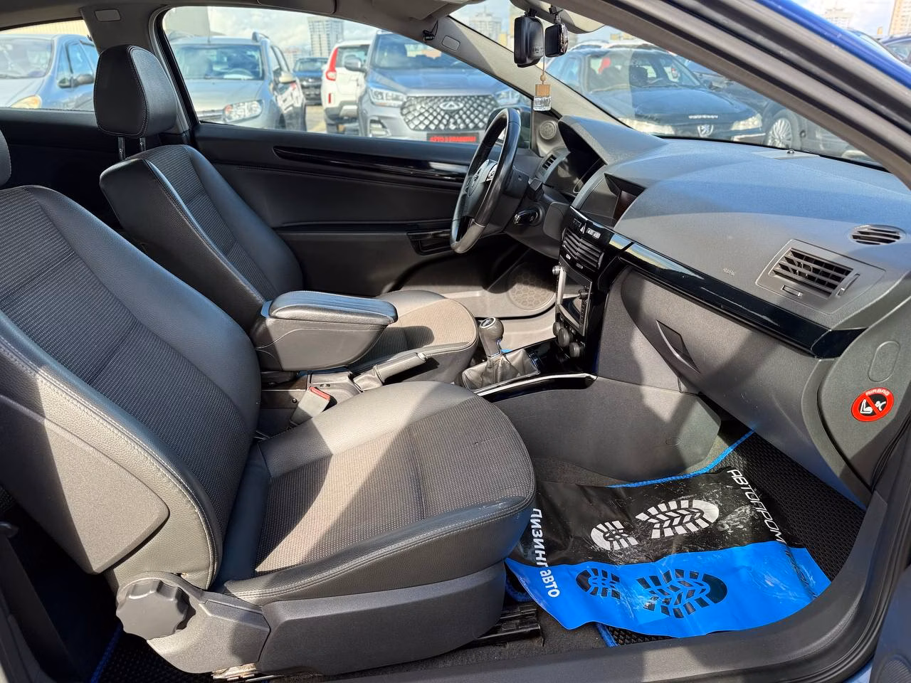 Opel Astra фото 12