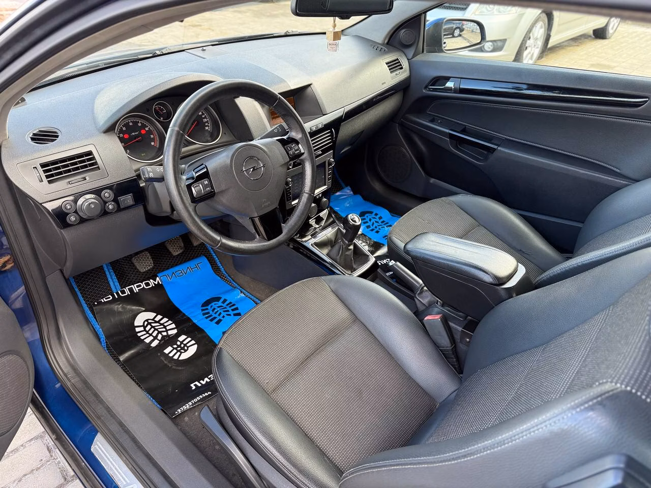 Opel Astra фото 13
