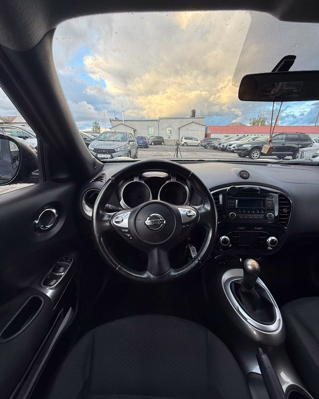 Nissan Juke фото 10