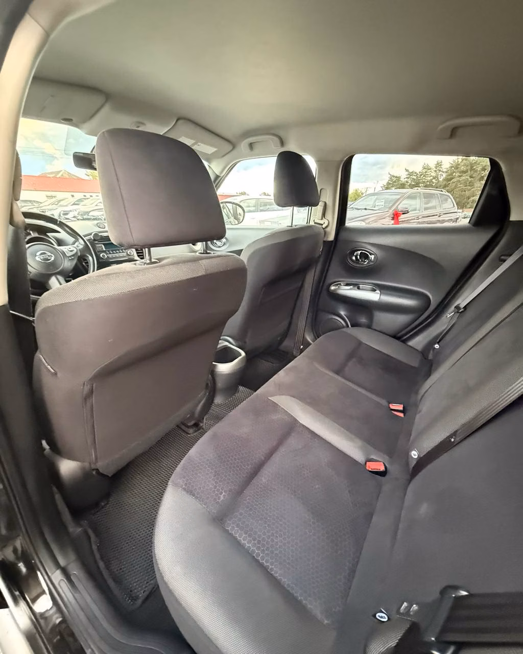 Nissan Juke фото 12