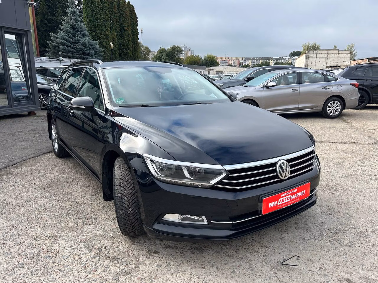 Volkswagen Passat фото 3