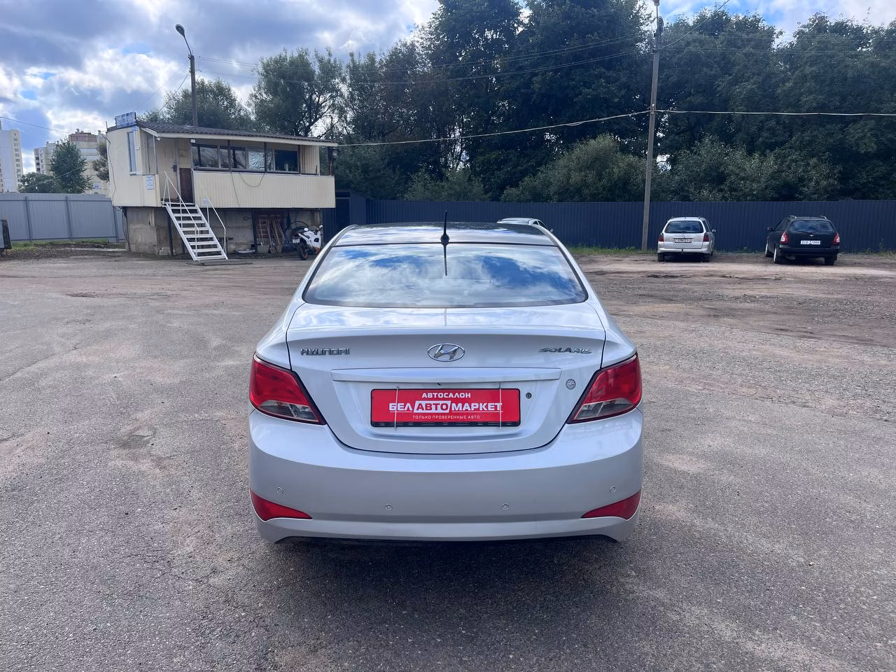 Hyundai Solaris фото 6