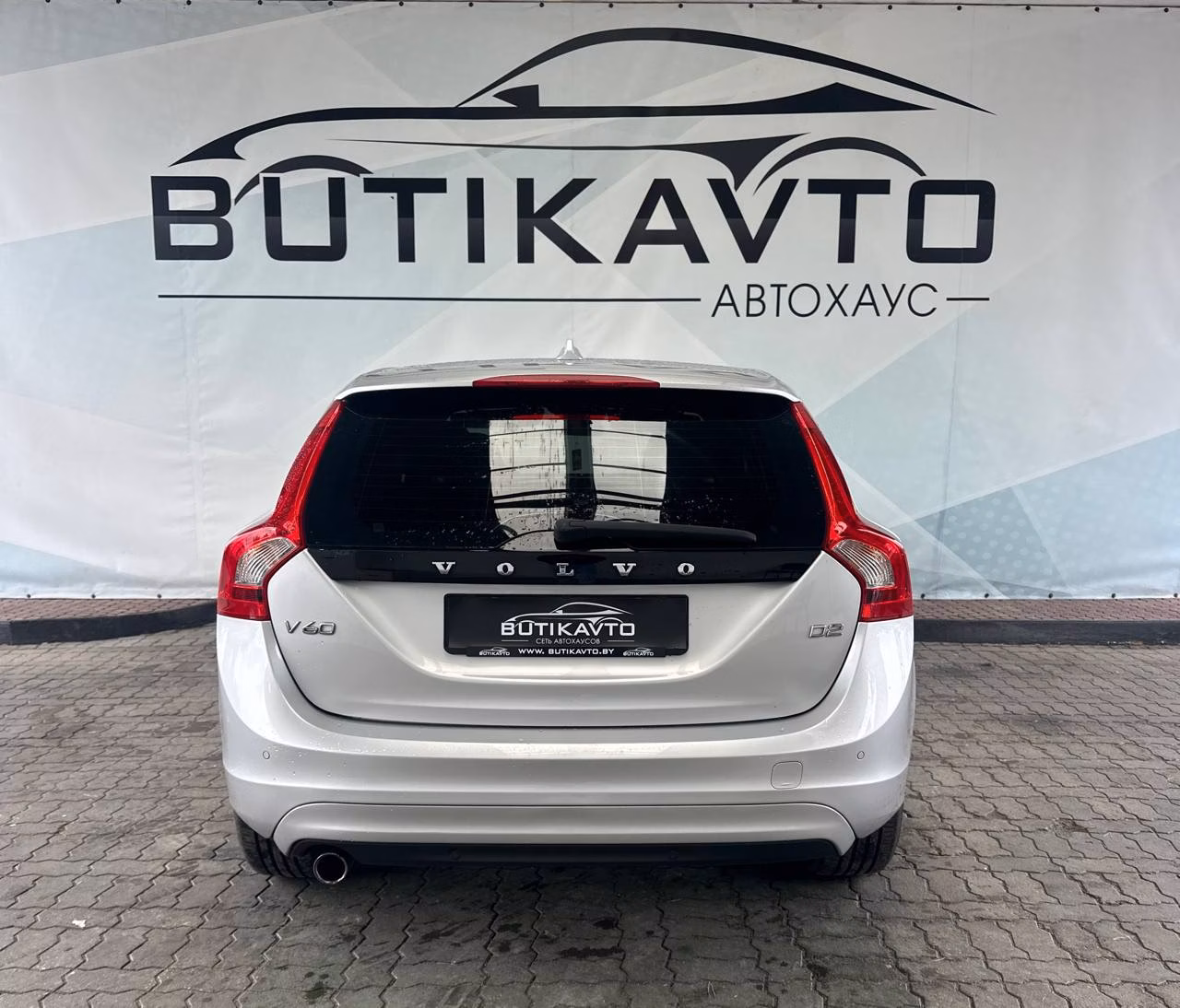 Volvo V60 фото 5
